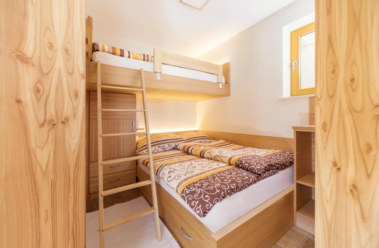 Apartment Jezerca - Krvavec Церклє-на-Горенськем Екстер'єр фото